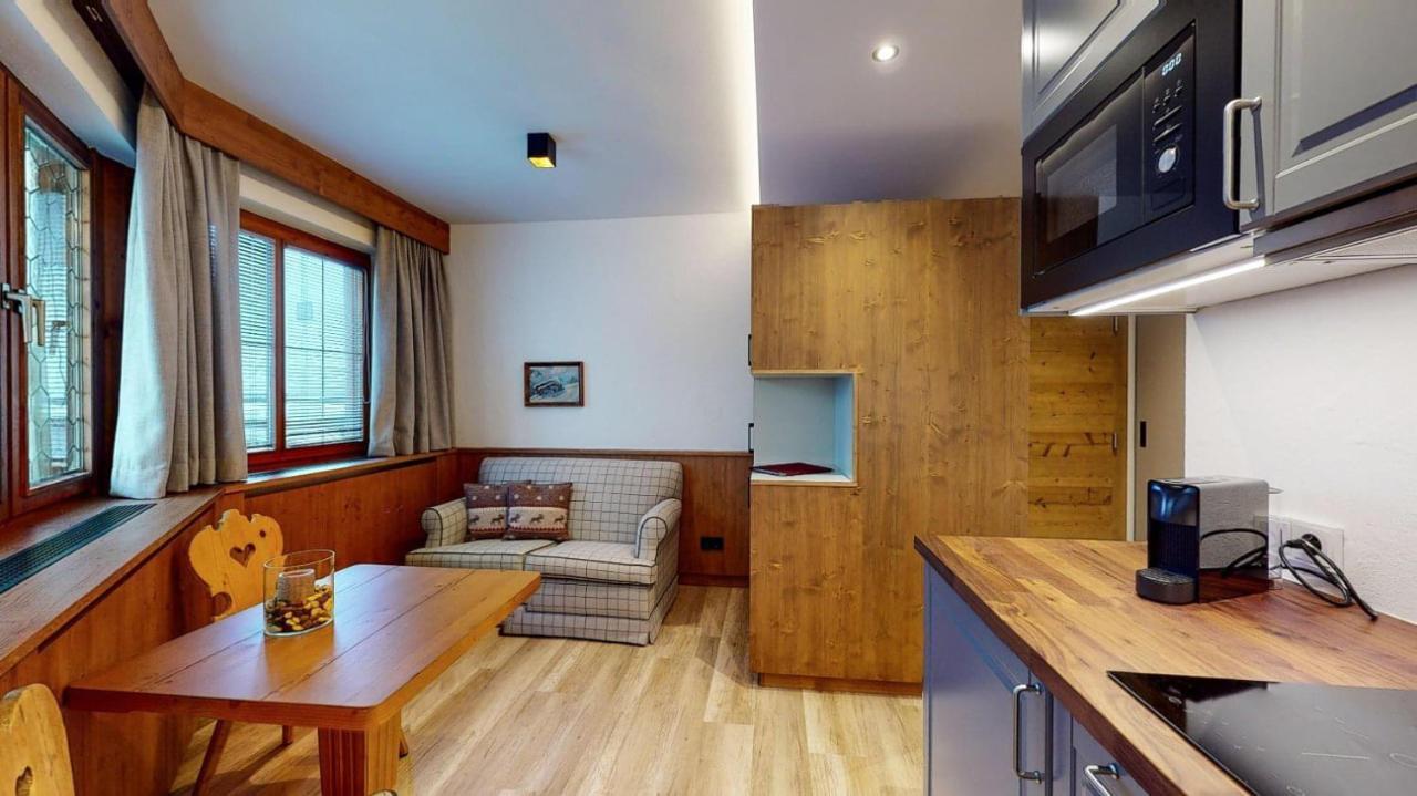 Апартаменты Haus Lina Санкт-Антон-ам-Арльберг Экстерьер фото